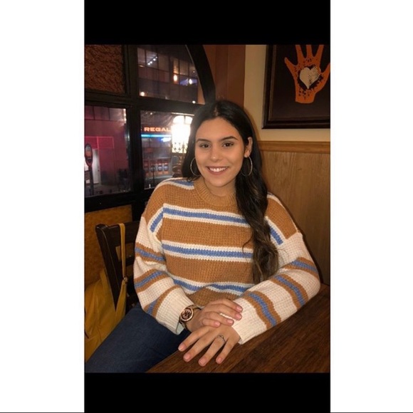 Meet your Posher, Gabby - Picture 1 of 1